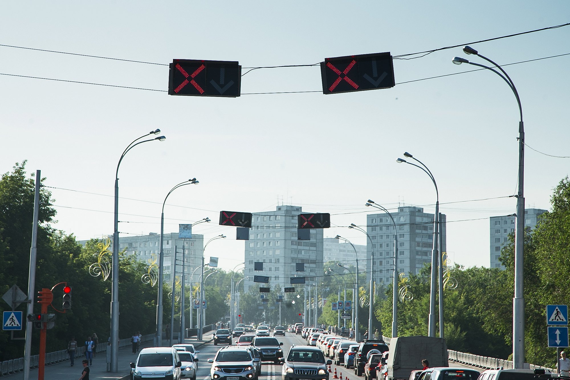 Реверсивное движение в Кемерове избавило горожан от пробки