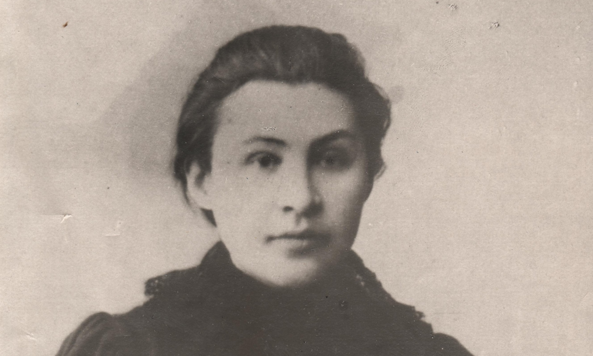 Британский историк обнаружил фотографию предполагаемой любовницы Ленина