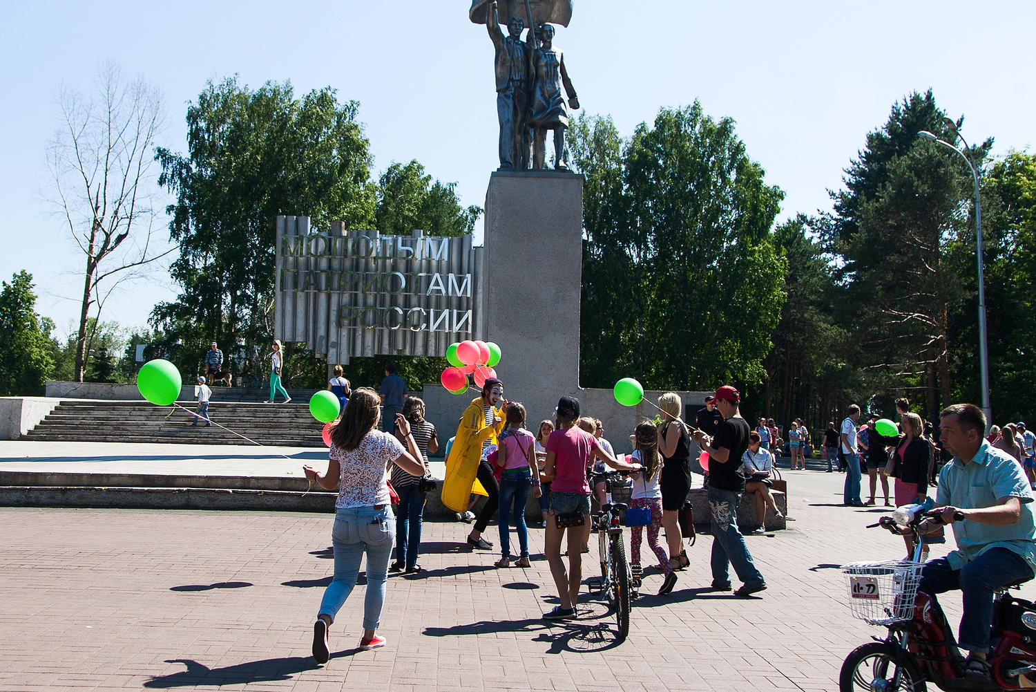 В Кемерове молодежи раздали презервативы 