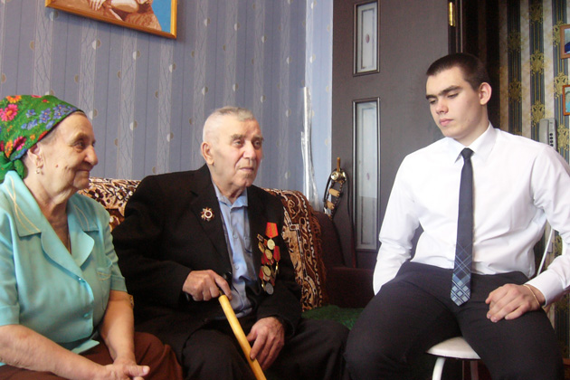 Кузбасский школьник передал ветеранам свою губернаторскую премию