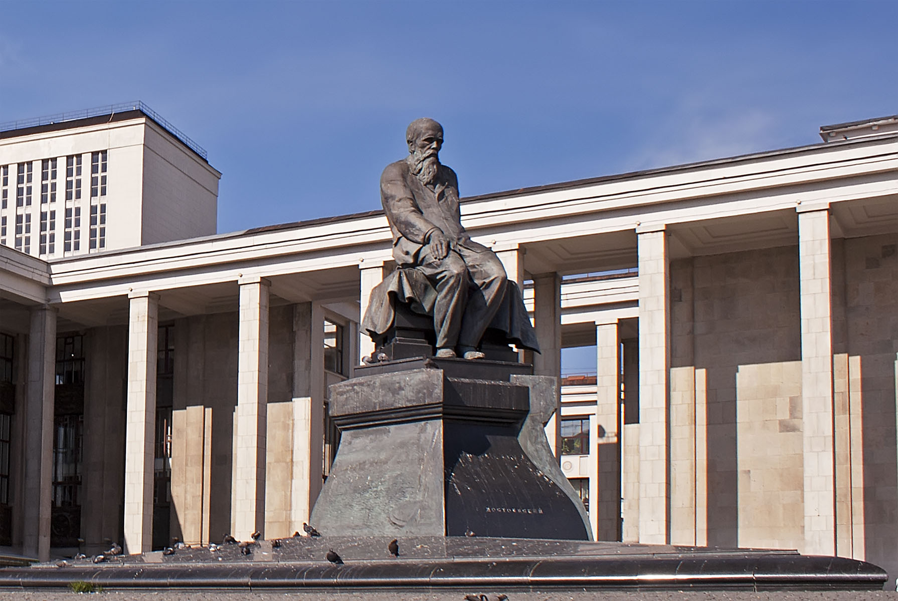 В Кемерове состоится закладка камня в основание памятника Достоевскому .jpg