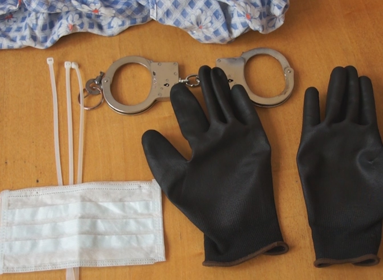 Glove torture