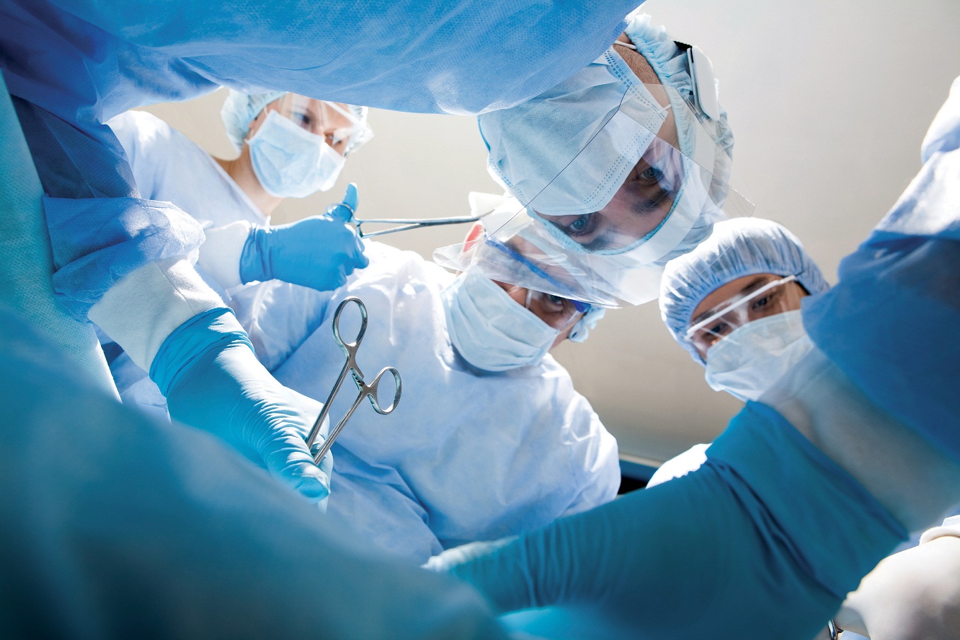 Хирурги из Кейптауна впервые сделали успешную операцию по пересадке пениса