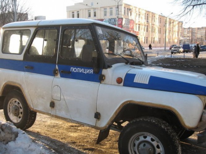 В Кемеровской области пьяный мужчина умер в полицейской машине