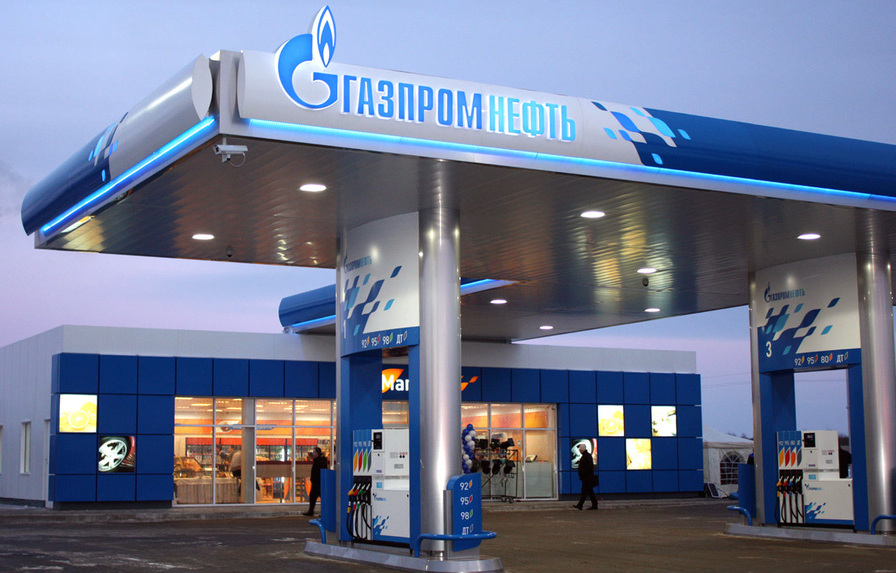 Россияне стали экономить на бензине www.sibdepo.ru.jpg