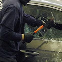 В Кемерове участились кражи из автомобилей