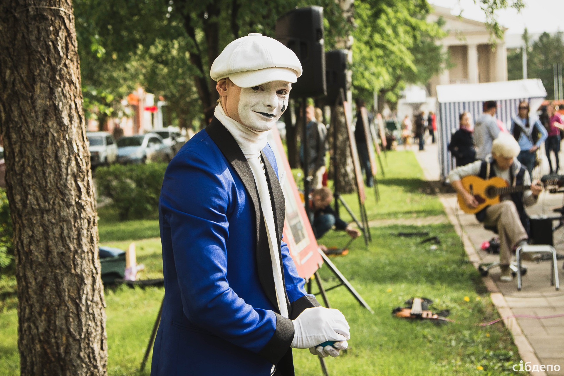 Кемеровчан в день города приглашают на фестиваль уличных театров.jpg