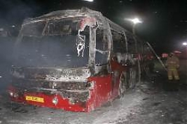 На трассе в Кузбассе в загоревшемся автобусе погибли двое челноков