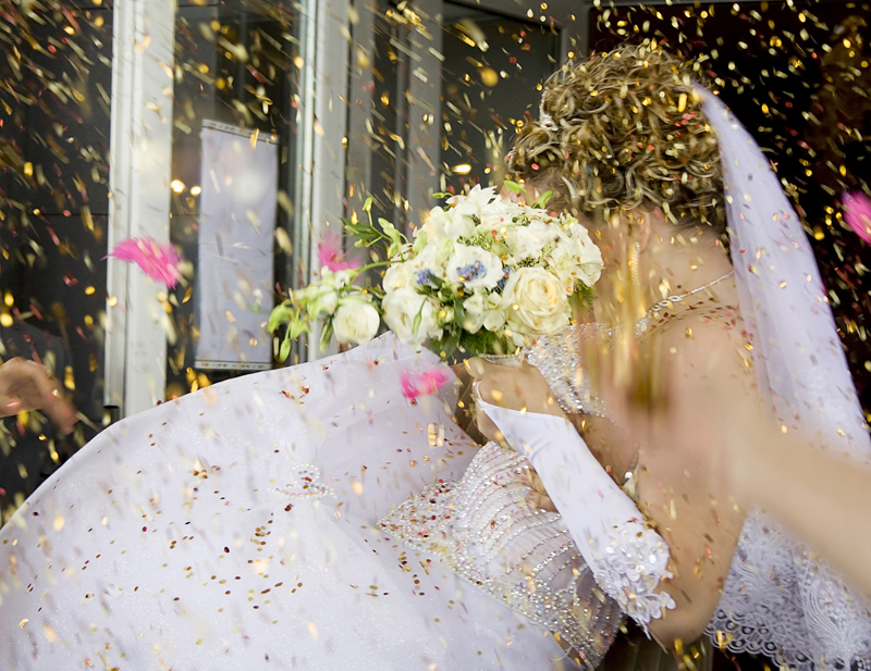 96 пар решили отпраздновать свадьбу в День города Кемерово