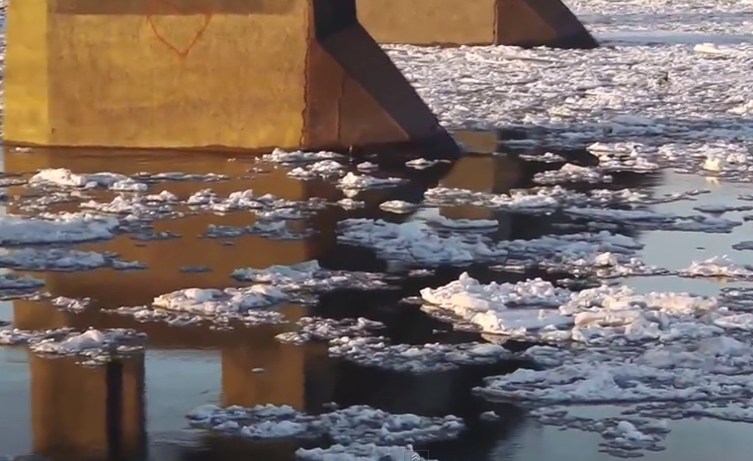 В Кемеровской области начался ледоход