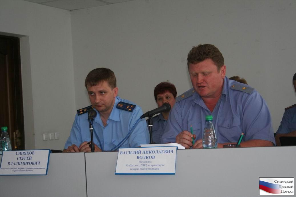 Свыше 56 килограммов наркотиков изъяли транспортные милиционеры Кузбасса