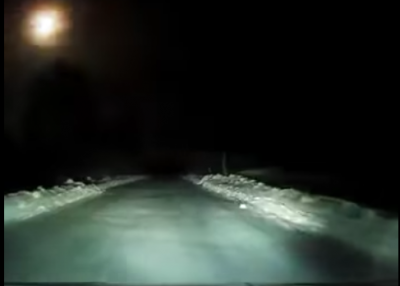 Взрыв метеорита в небе над Архангельской областью попал на видео