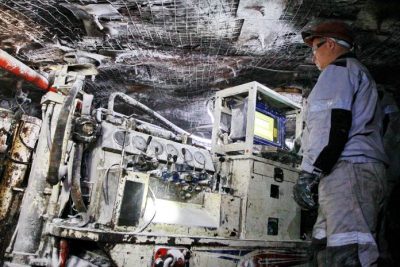 В «СУЭК-Кузбасс» установили отраслевой рекорд по скорости подземного бурения