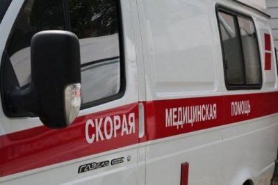 В Новокузнецке пьяный мужчина упал с четвёртого этажа