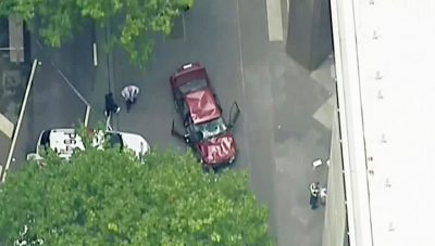 В центре Мельбурна автомобиль въехал в толпу, 20 человек пострадали