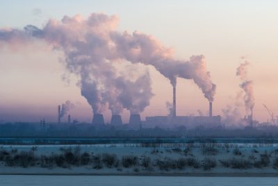 В кузбасских городах зафиксировали высокий уровень загрязнения воздуха сажей