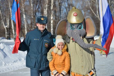 В Новокузнецке Слон Тушила принял участие в пожарно-спасательных гуляниях