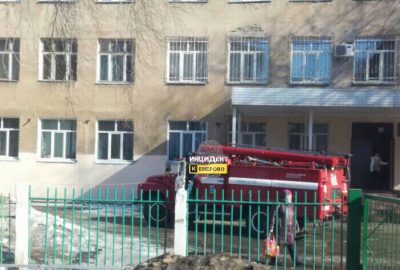В Кемерове из школы №82 эвакуировали 50 человек