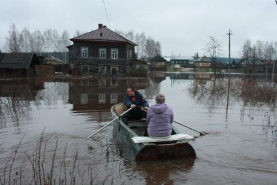 В Кузбассе 794 малообеспеченных семей бесплатно получат страховки на жильё от паводка