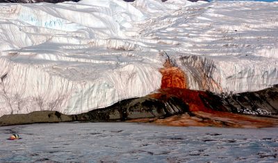 Учёные из США разгадали тайну Кровавого водопада в Антарктиде