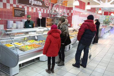 Шоколад и виноград: какие продукты в Кузбассе больше всего подорожали за месяц