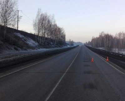 В ГИБДД рассказали подробности ДТП на трассе Р-255 «Сибирь», в котором сбили пешехода