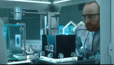 Видео: «учёные» проверили тарифы Tele2 в химической лаборатории