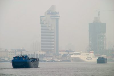 В Китае начали нанимать «дегустаторов смога»