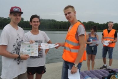 Кузбасские волонтёры помогают МЧС патрулировать пляжи