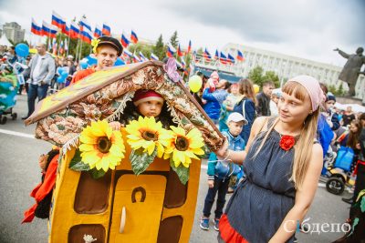 В Кемерове определили победителя «Парада колясок – 2017»