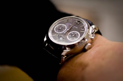 «Часы Путина» проданы за 1 млн евро