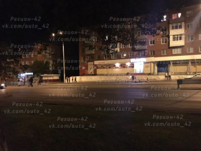 В ГИБДД рассказали, что наезд мотоциклиста на пешехода в Кемерове был смертельным