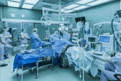 В Кузбассе медики впервые провели процедуру тромбоэкстракции