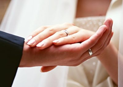 735 пар кузбассовцев поженятся в День семьи, любви и верности