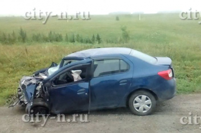 В Новокузнецком районе столкнулись Renault и пассажирский автобус, погиб один человек
