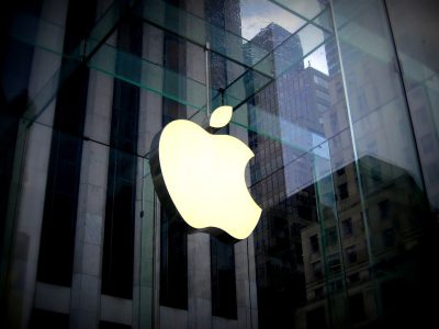 Apple объявила о росте продаж iPhone по итогам минувшего квартала