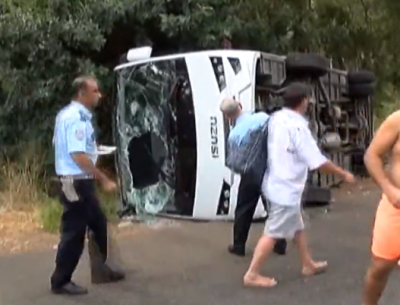 Видео: в Анталье в перевернувшемся автобусе пострадали 11 россиян