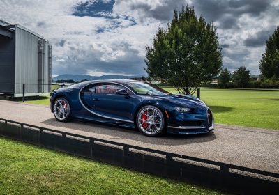 Мировой рекорд: гиперкар Bugatti Chiron разогнался до 400 км/ч и остановился за 42 секунды