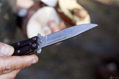 В Новокузнецке злоумышленник ударил ножом посетителя ночного клуба