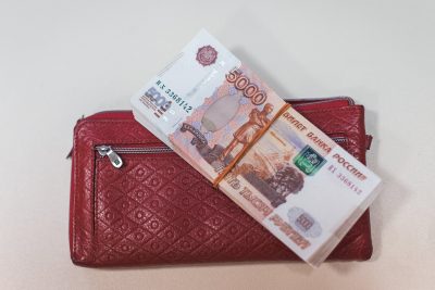 Размер пенсий россиян доведут до прожиточного минимума