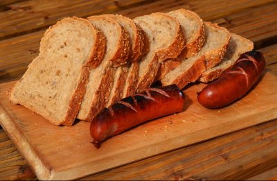 В России учёные предложили ограничить потребление хлеба, сыра и колбасы
