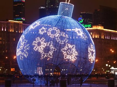 В Москве установят самый большой в мире ёлочный шар