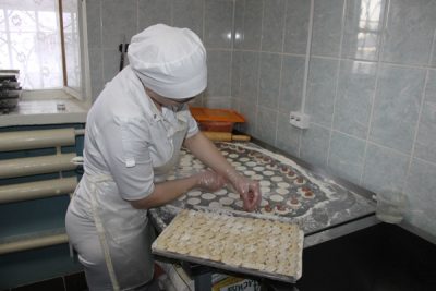 В кемеровском СИЗО запустили производство пельменей, мантов и вареников