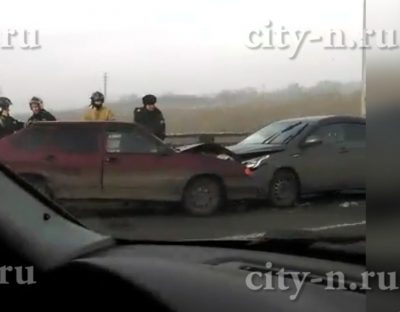 В Новокузнецке столкнулись ВАЗ и Kia