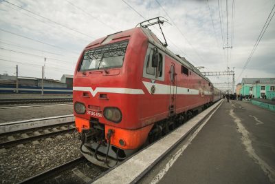 Два пассажира поезда «Москва – Кемерово» в пути получили сотрясение мозга