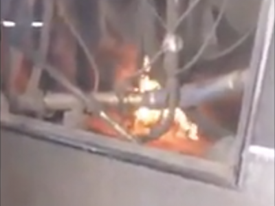 Пожар в пассажирском автобусе в Кемерове сняли на видео