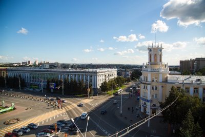 Кузбассовцы чаще всего ищут в Яндексе чугунные ванны, мебель и вузы