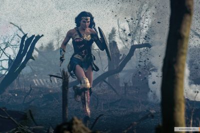 Forbes: «Чудо-женщина» стала самым кассовым фильмом про супергероев