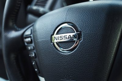 Nissan отзывает в России почти 130 тысяч авто