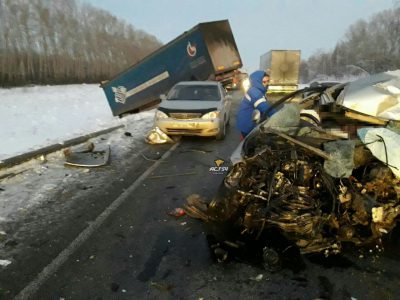 Автомобилист погиб при страшном ДТП на трассе «Кемерово – Новосибирск»